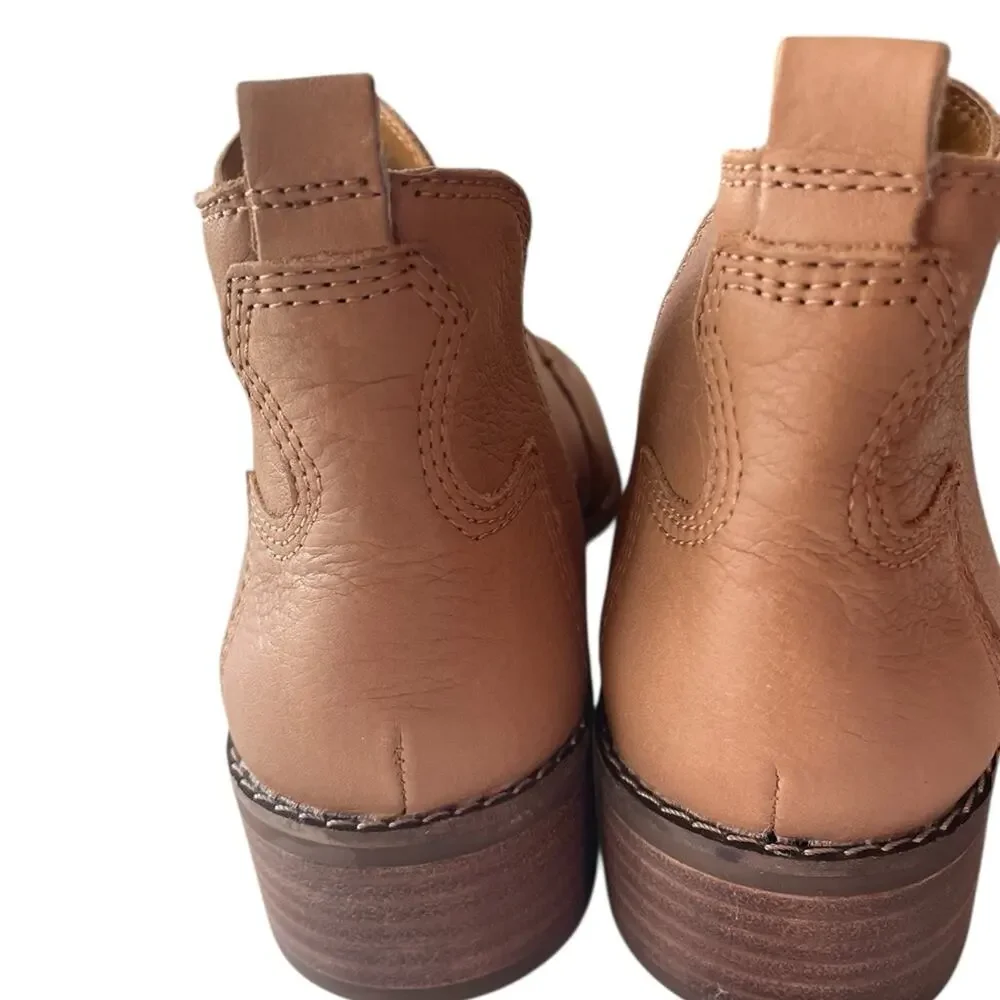Lucky Brand Macee Tan Leather V Notch Ankle Booties 7 Pointed Toe Low Heel NWOT - Picture 6 of 10